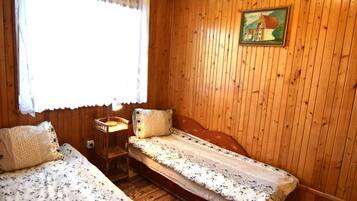 Bungalow | 2 Schlafzimmer, individuell eingerichtet, Bettwäsche