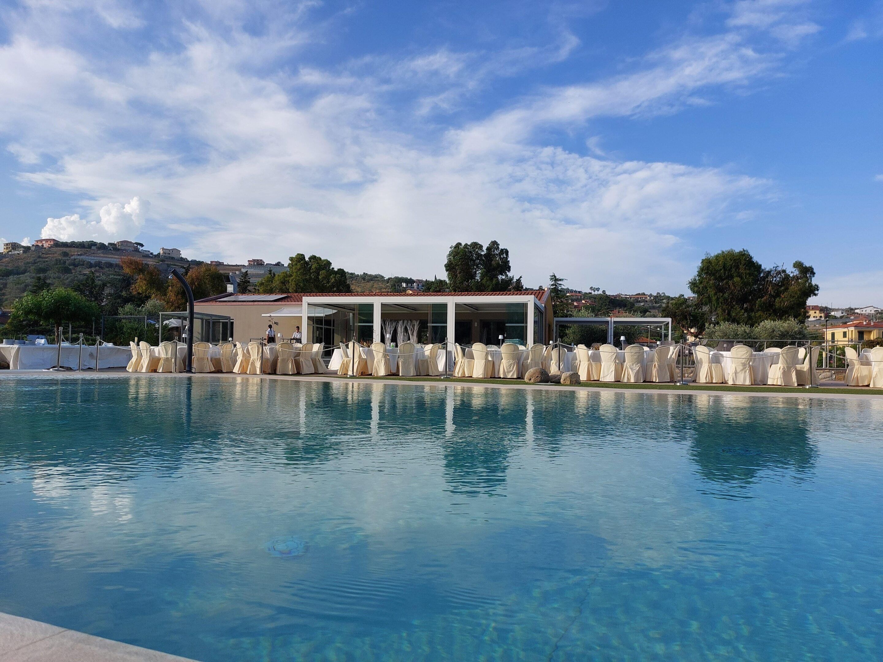 House | Pool | Outdoor pool
