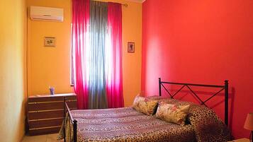 Rumah | 3 kamar tidur dan dilengkapi dengan perabotan berbeda-beda