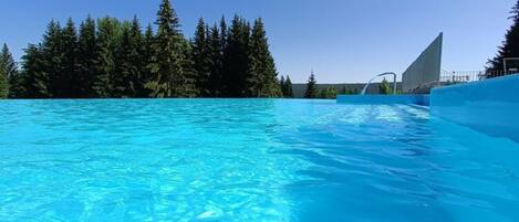 Appartamento | Piscina | Piscina all'aperto