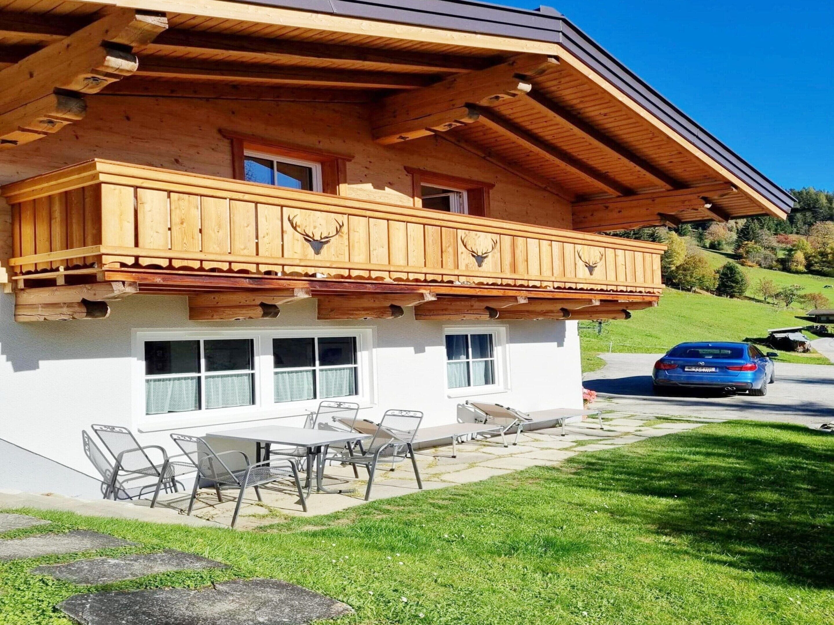 House | Balcony