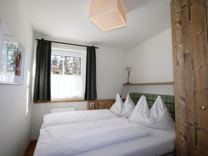 Hus | 3 soverom, individuelt innredet og sengetøy