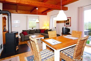 House | Dining - Holiday Home in the Quiet Corner, Bad Malente (Malente)