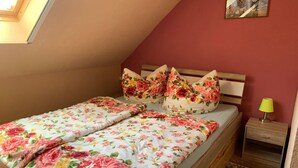 Apartment | 2 bedrooms, bed sheets - Ferienwohnung im Luckaitztal Gosda (Luckaitztal)
