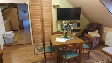 Apartment | Living room