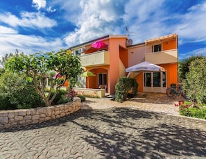 Apartment | Exterior - Apartments Rosmary, Zaton, With Pool (Nin)