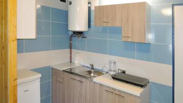 House | Private kitchen | Electric kettle, toaster