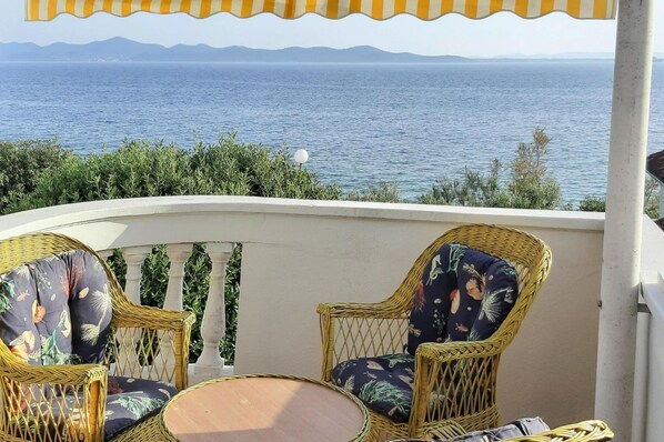 Apartment | Property grounds - Apartment in Kozino Near Pebble Beach (Zadar)