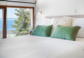 Villa | 3 bedrooms, individually furnished, iron/ironing board