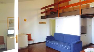 Apartment | 2 bedrooms, individually furnished