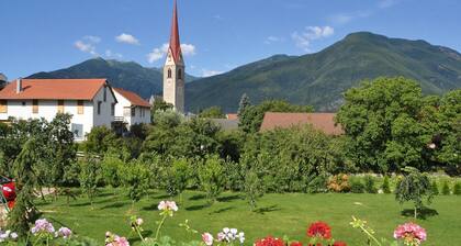 Apartment in Naz-sciaves With Garden