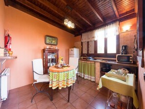 Dining - Finca Naturacanaria, Moya (Moya)