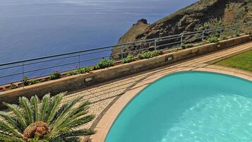 Villa | Pool | Innenpool, Außenpool