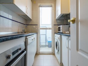 獨棟房屋 | 私人廚房 | 兒童餐椅