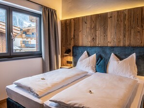 House | 5 bedrooms, bed sheets - Chalet in Wald Near Krimml Waterfalls (Wald im Pinzgau)