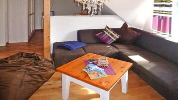 Apartment | Living room