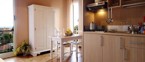 Departamento | Cocina privada | Periquera