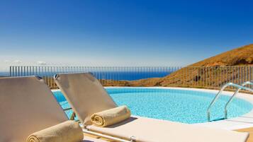 Villa | Pool | Outdoor pool