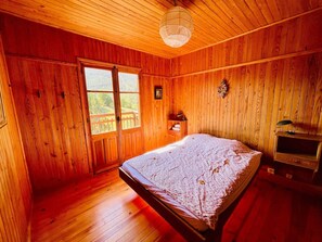 4 camere, ferro/asse da stiro