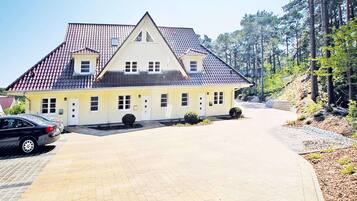 Apartment | Exterior