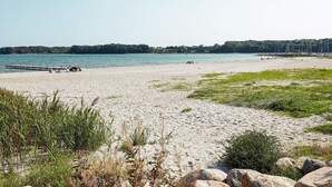Leilighet | Utsikt mot vann