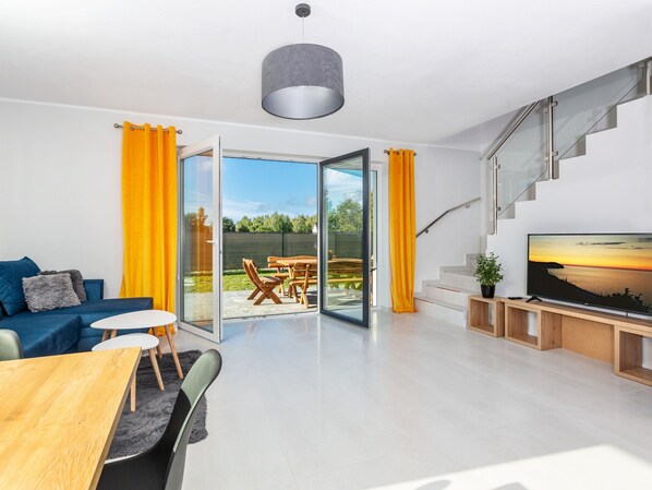 House | Dining - Comfortable Holiday Complex in Jastrzebia Gora (Wladyslawowo)