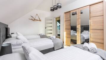 Rumah | 2 kamar tidur dan dilengkapi dengan perabotan berbeda-beda