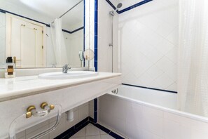 House | Bathroom | Towels