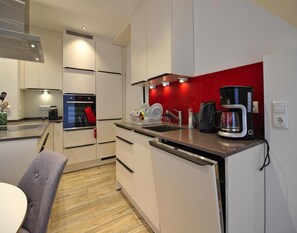 House | Private kitchen | Highchair - Semi-detached House for 6, St. Peter-ording (St. Peter-Ording)