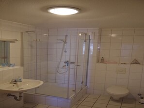 Apartment | Badezimmer