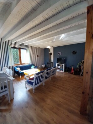 House | Living room