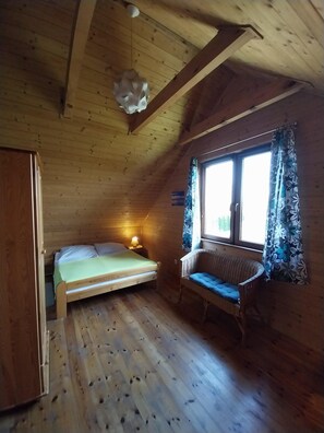 3 bedrooms, individually furnished, iron/ironing board, bed sheets - Wooden House Near Baltic Sea Beaches (Swinoujscie)