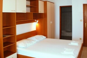 Apartment - Villa in Nemira With Sea Views and Hiking (Omis)