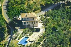 Apartment | Pool | Outdoor pool - Villa in Tuscany Near Vinci Museum (Lamporecchio)