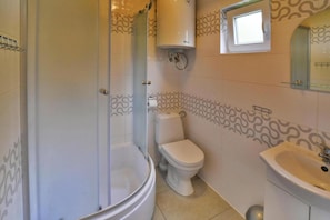 House | Bilik Mandi