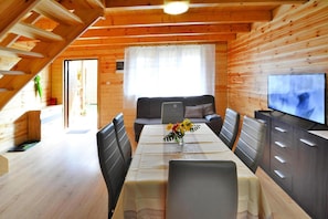 House | Tempat makan