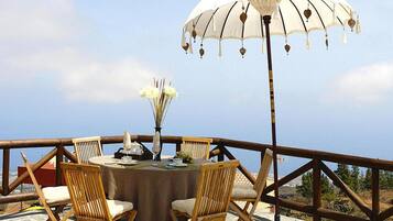 House | Balcony