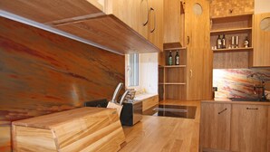 Apartment | Private kitchen | Electric kettle, toaster, highchair - Ferienwohnung Strandanker in Monkebude (Monkebude)