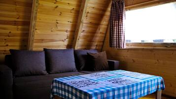 House | 2 bedrooms, bed sheets