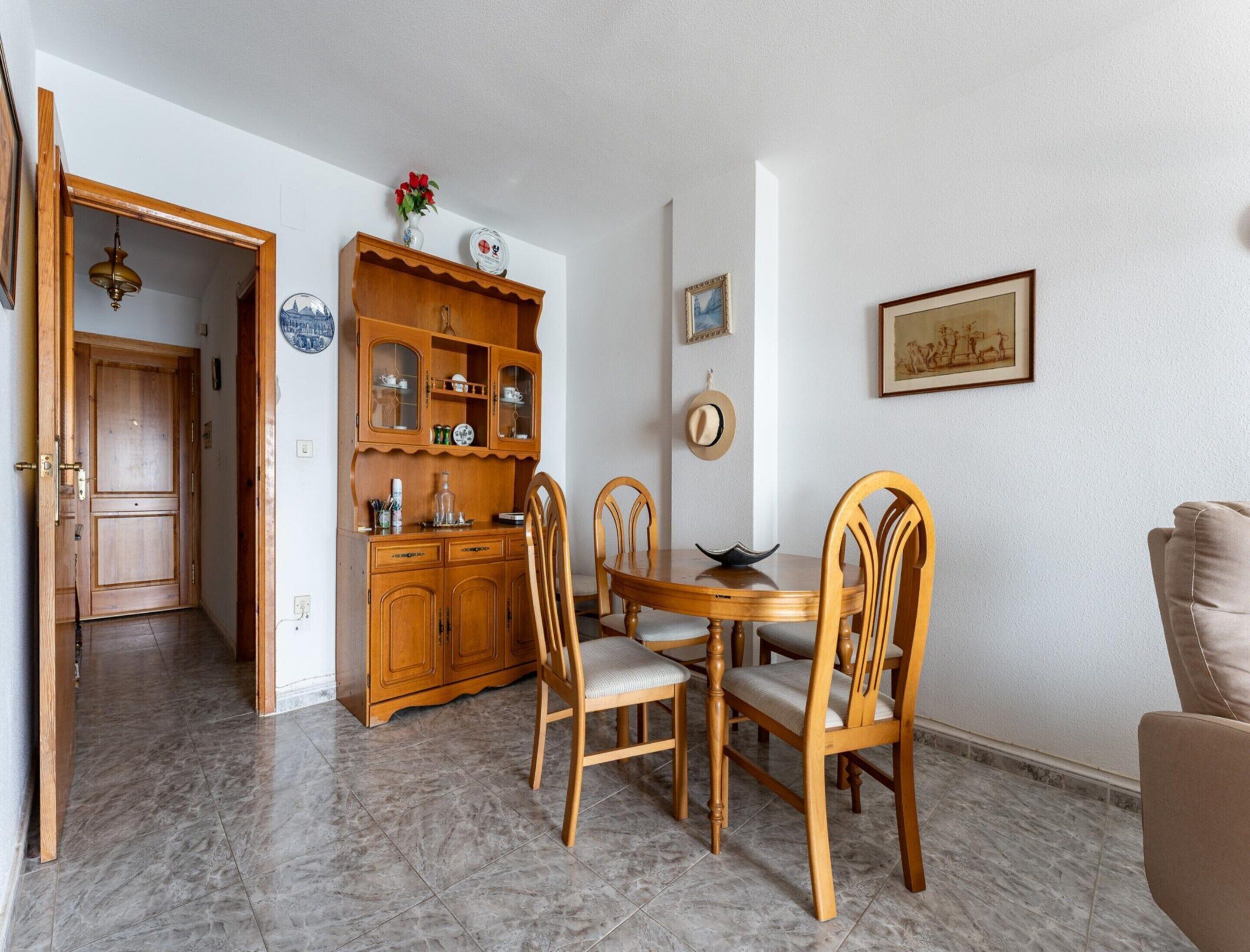 Apartment | Dining