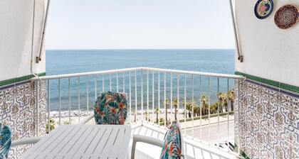 Faro's Almunecar Beach Apartment - Los Ramos