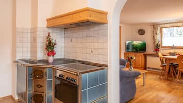 Apartment | Eigene Küche | Herdplatte, Wasserkocher, Toaster