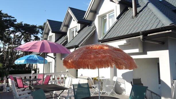 Apartment | Balcony - Holiday Home Dziwnowek by Clean Beach (Dziwnów)