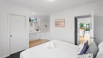 3 Schlafzimmer, Bügeleisen/Bügelbrett, WLAN