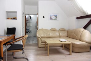 Apartment | Living room