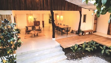 Casa Comfort | 1 dormitori, decoració individual, mobiliari individual i escriptori