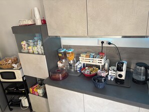 Private kitchen - B&B Sole e Luna (Rome)
