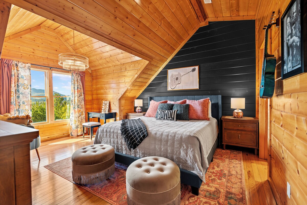 Photo 97 of Sky Walk Lodge! Sleeps 22, Mountain View, Full Game Room!