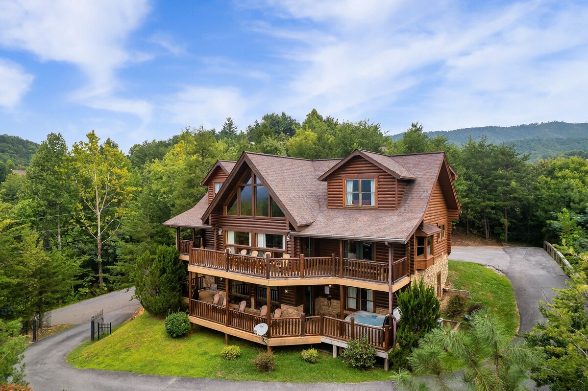 Photo 114 of Sky Walk Lodge! Sleeps 22, Mountain View, Full Game Room!