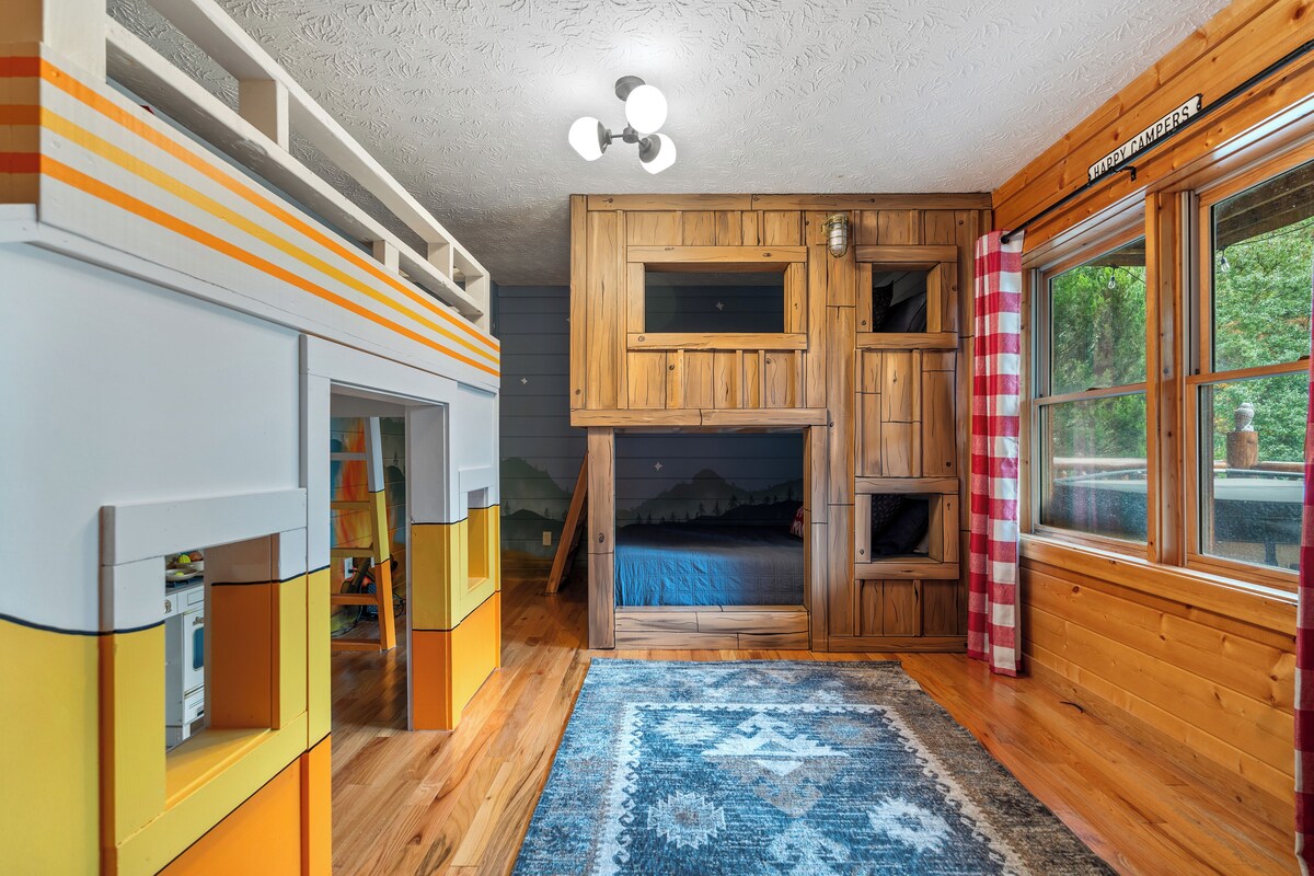 Photo 107 of Sky Walk Lodge! Sleeps 22, Mountain View, Full Game Room!